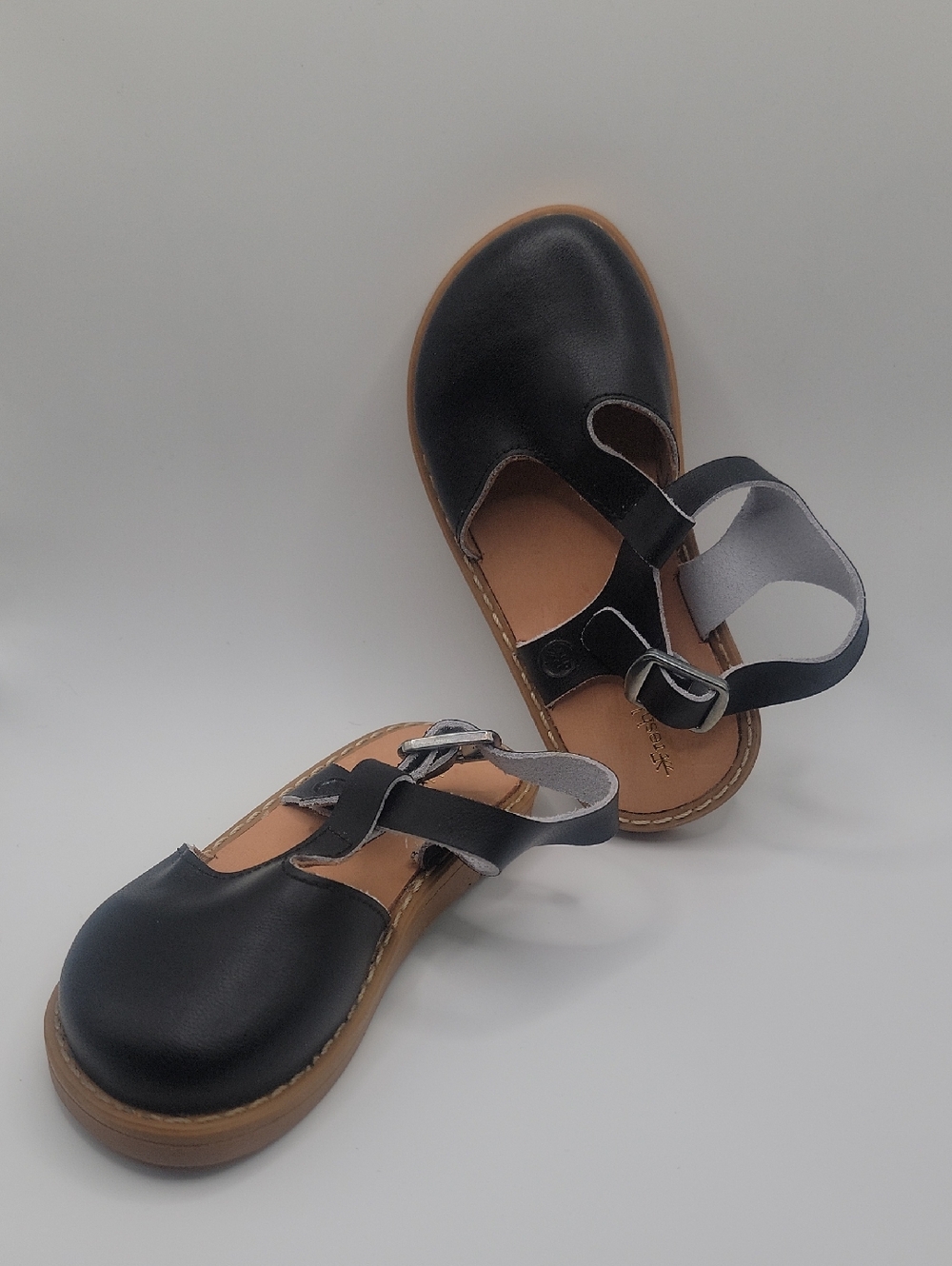 Freshly Picked 6 Sandals Black Newport Clog New